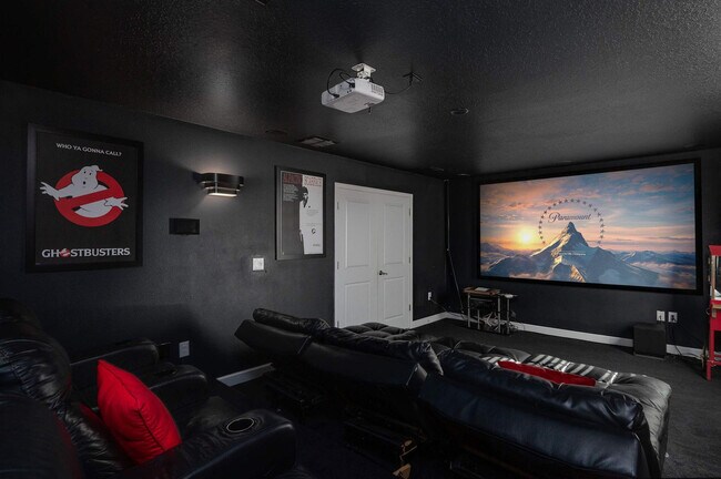 Building Photo - 9048 Sand Trap Dr