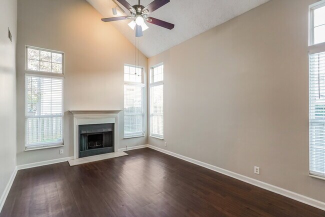 Foto del edificio - 3104 Chambley Ct