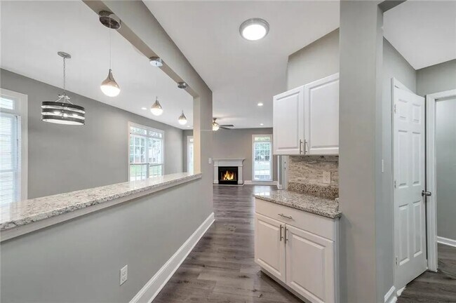Building Photo - 1054 Brandon Ln