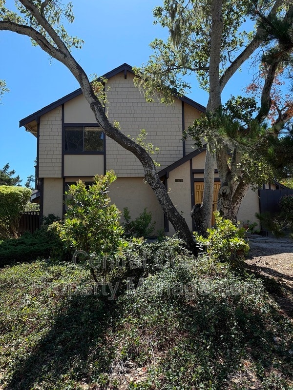 Building Photo - 1360 Josselyn Canyon Rd