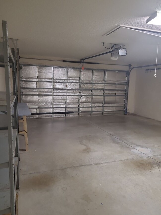 Building Photo - Villages Furnished Rental Property