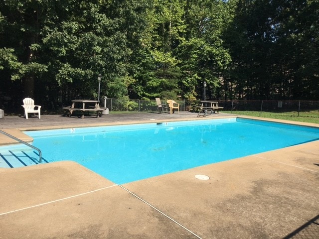 Pool - 100 Kings Manor Dr