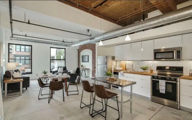 Foto del edificio - 1714 Memphis St