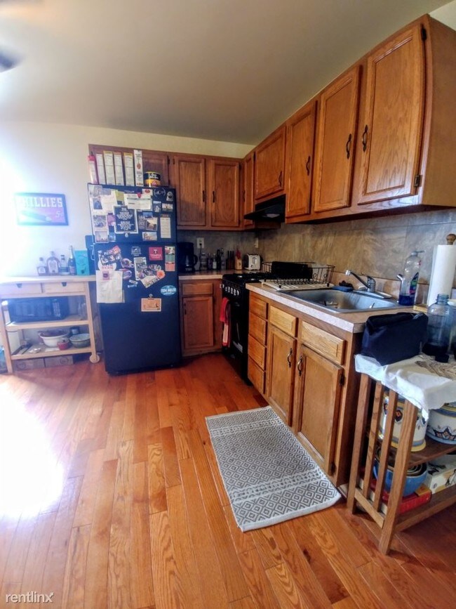 Foto del edificio - 1541 W Porter St