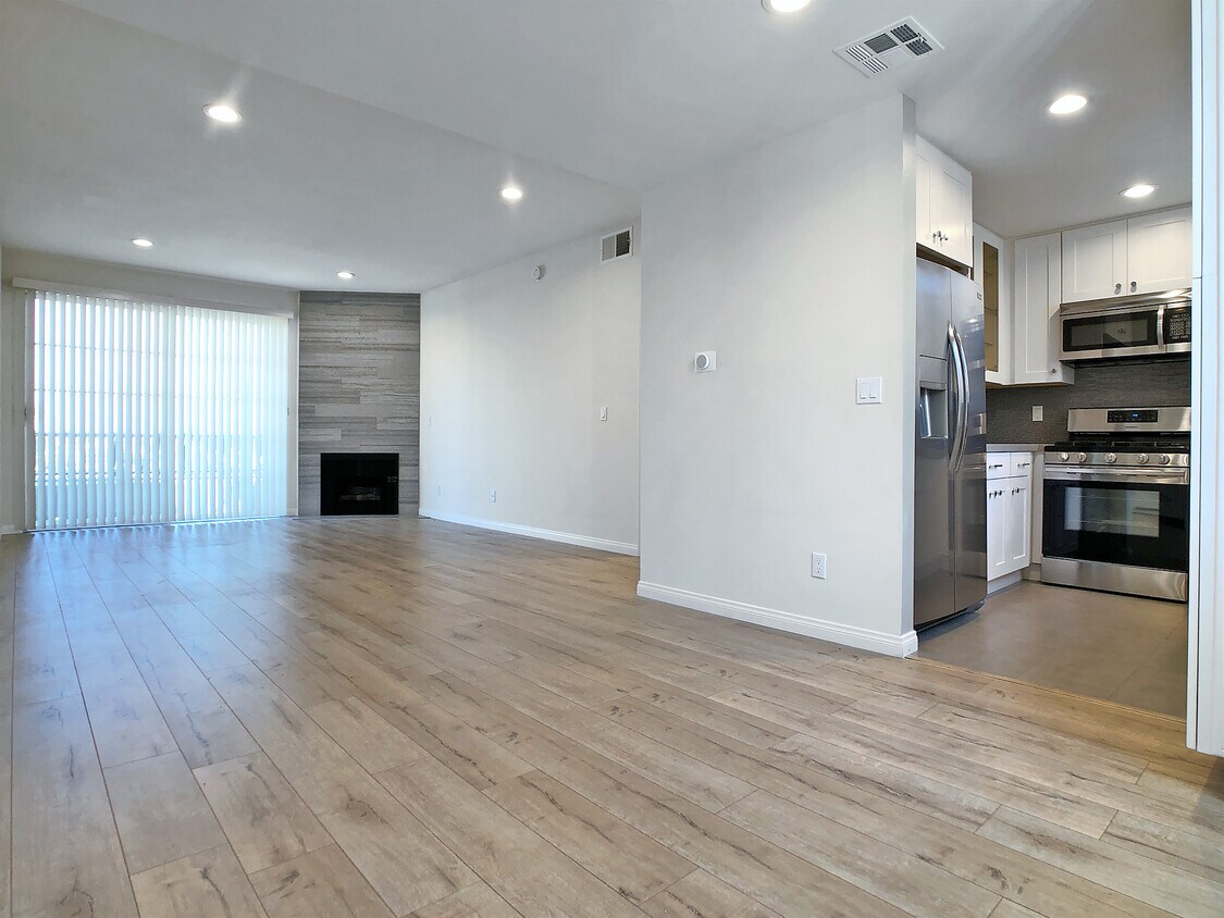 Primary Photo - 1525 Selby Ave