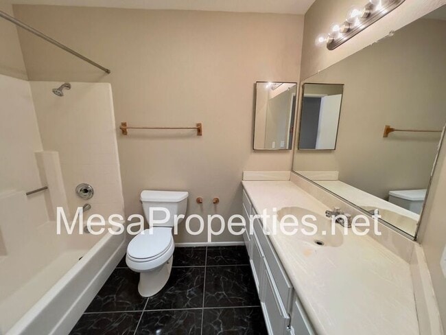 Foto del edificio - 25084 Quebrada Ct