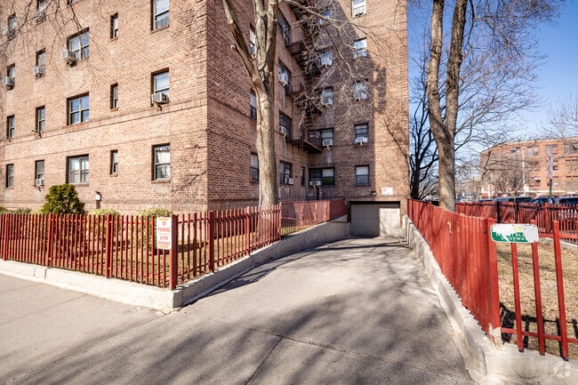 Building Photo - 7801 34th Ave