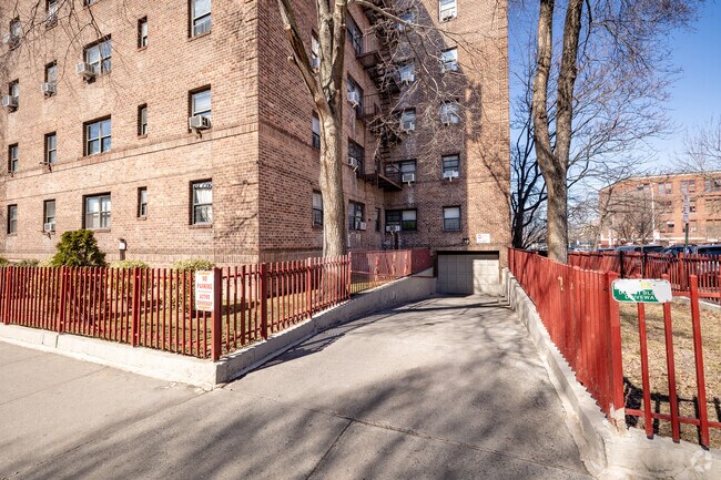 Foto del edificio - 7801 34th Ave