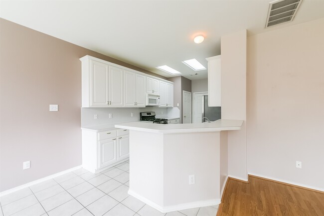 Building Photo - 6326 Veranda Green Trail