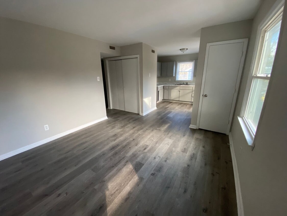 Photo - Roxboro Street 2130