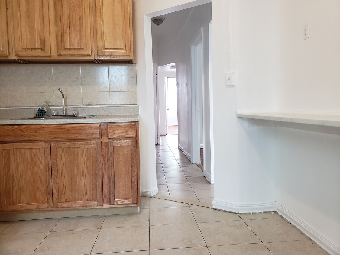 1616 Glover St Unit 2, Bronx, NY 10462 Apartments at 1616 Glover St