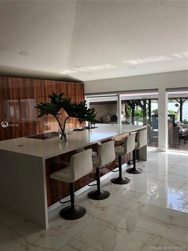 Foto del edificio - 6431 NW 112th Plz