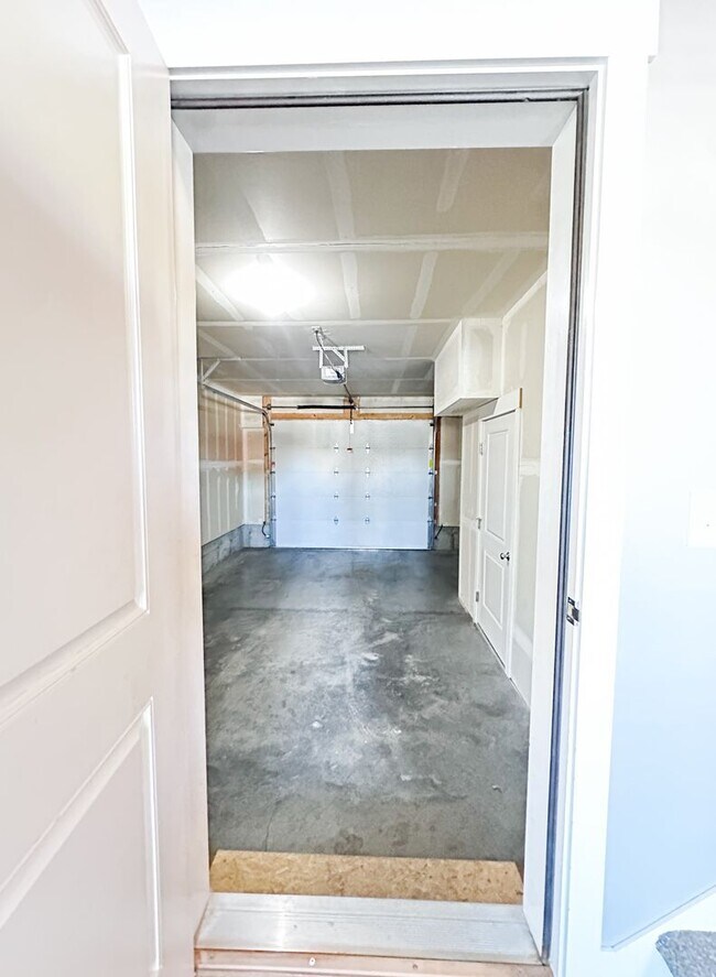 Foto del edificio - Adorable townhome in Josephine Crossing!