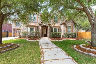 Building Photo - 25314 Greenwell Springs Ln
