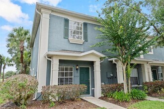 Building Photo - 10325 Manderley Way