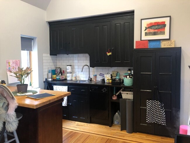 Yorkway Place - Yorkway Place Apartment