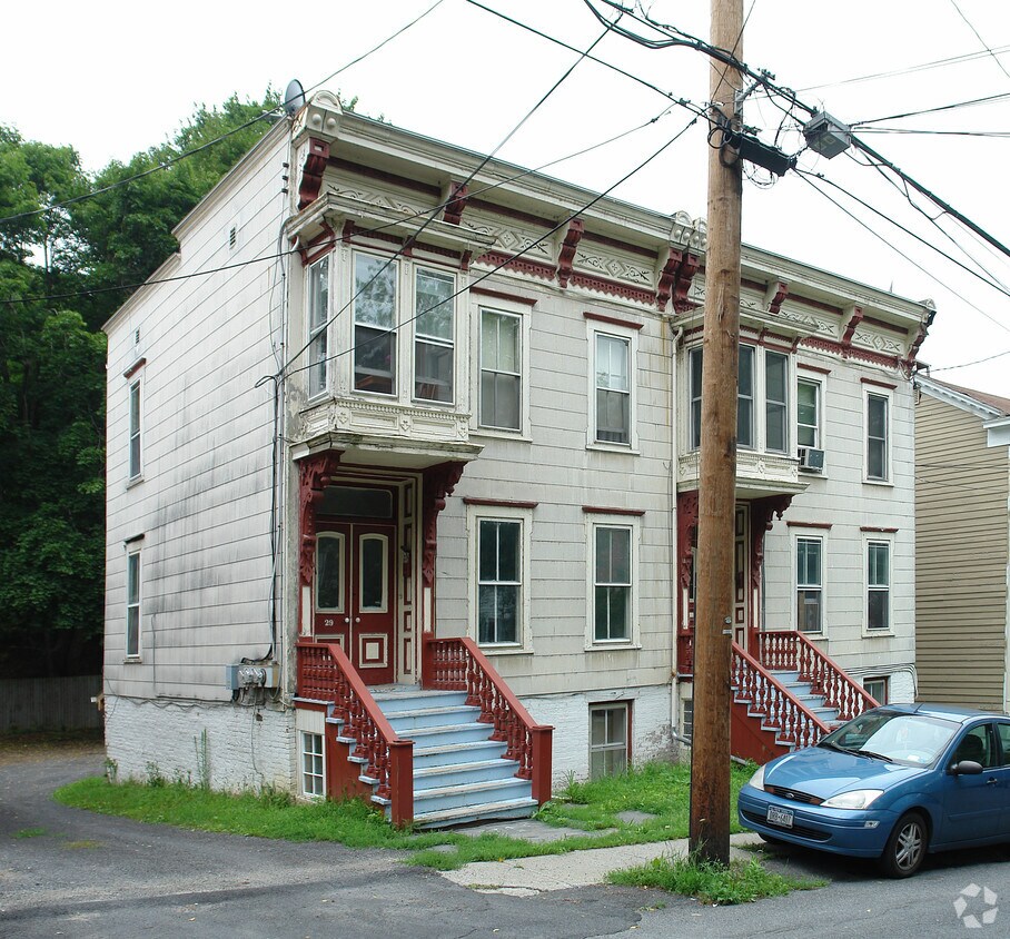 Building Photo - 27-29 Ely St