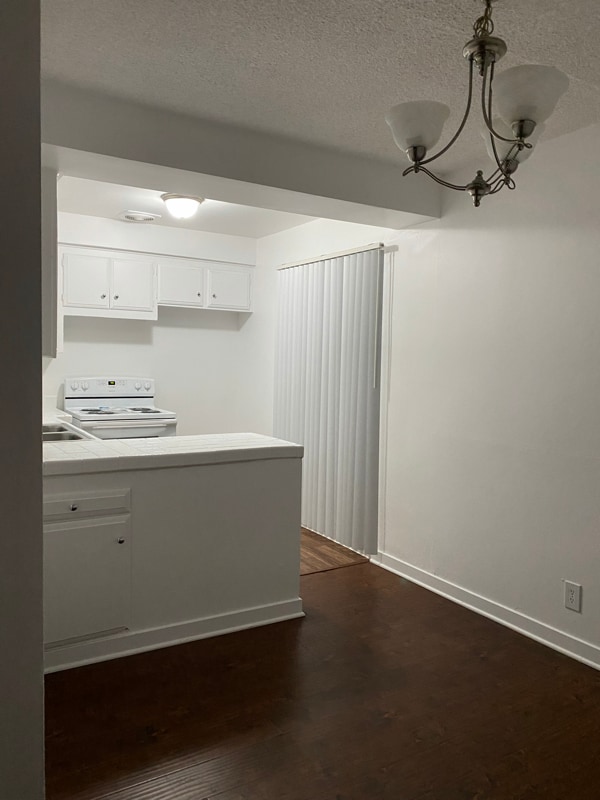 Foto del edificio - 20880 Ventura Blvd