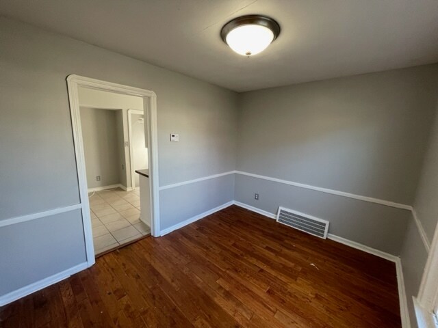 Foto del edificio - 5221 Joseph St