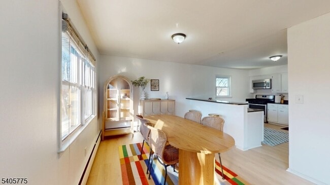 Foto del edificio - 121 3rd St