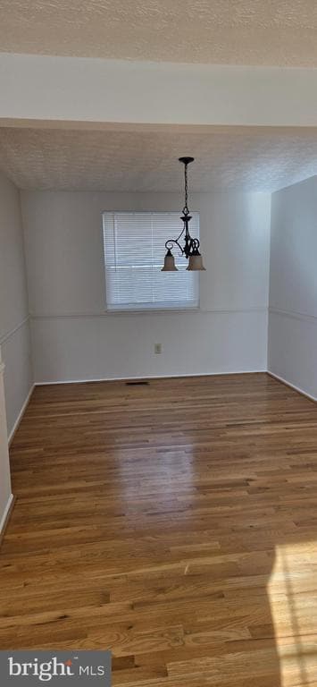 Foto del edificio - 10129 Peanut Mill Dr