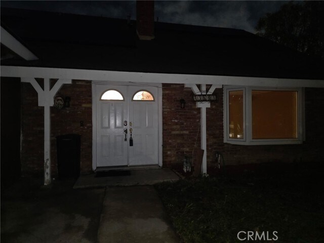 Foto del edificio - 23608 Decorah Rd