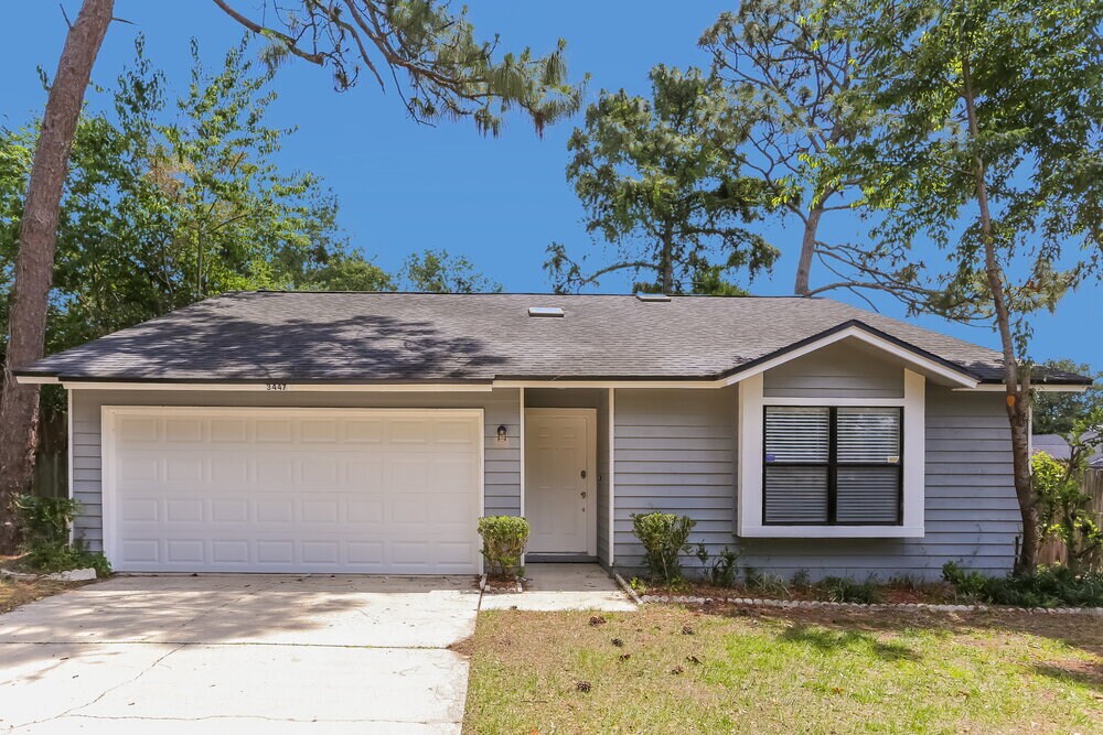 Primary Photo - 3447 Le Havre Dr E