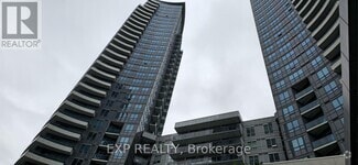 Building Photo - 7161-7161 Yonge St