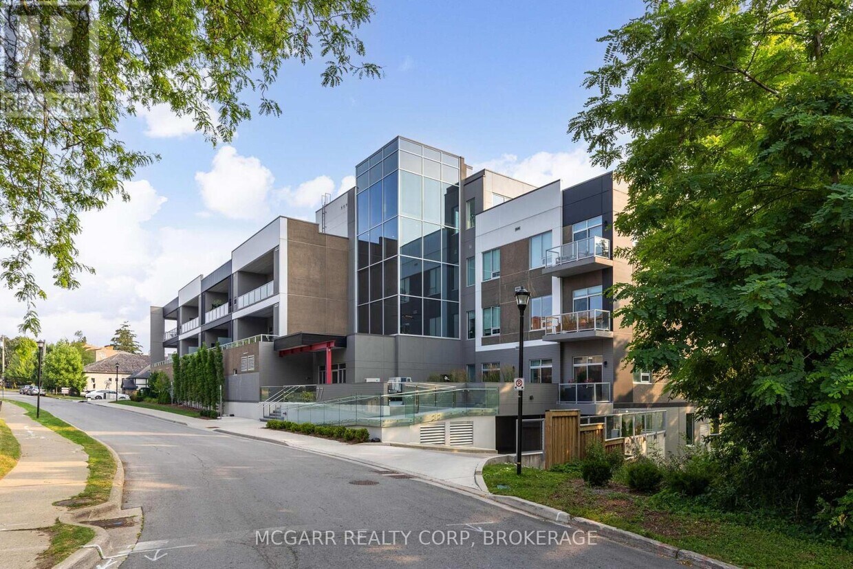 Photo principale - 77-177 Yates St