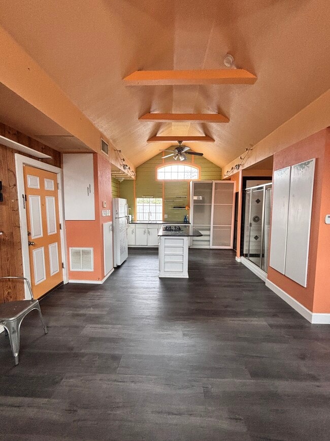 Foto del edificio - 715 Hill Alley St