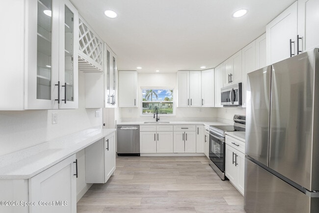 Foto del edificio - 320 Alabama Ave