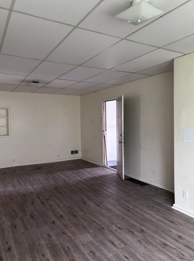 Building Photo - 241 N Hayes Ave