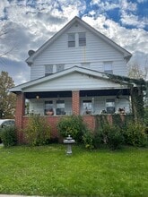 Building Photo - 20664 Miller Ave