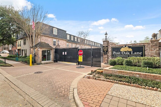Foto del edificio - 355 N Post Oak Ln