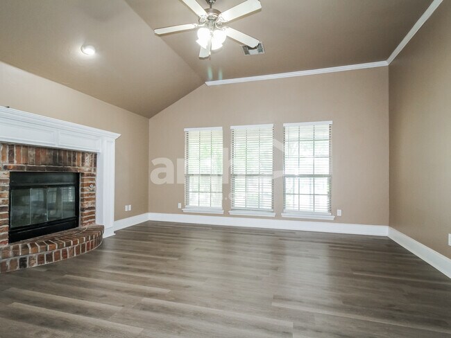 Foto del edificio - 4913 NW 163rd St