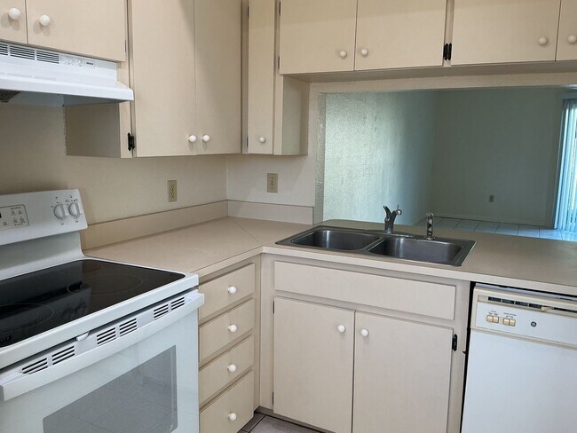 Foto del edificio - 411 E Park St