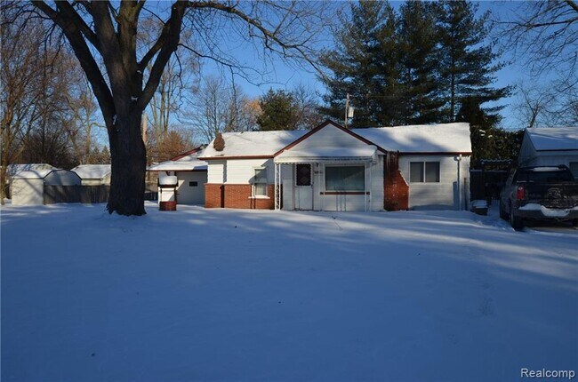 Building Photo - 21554 Colwell St