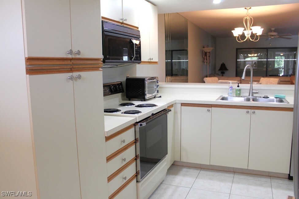 Foto del edificio - 16500 Kelly Cove Dr