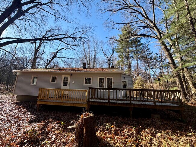 Foto del edificio - 10909 Bennett St SE