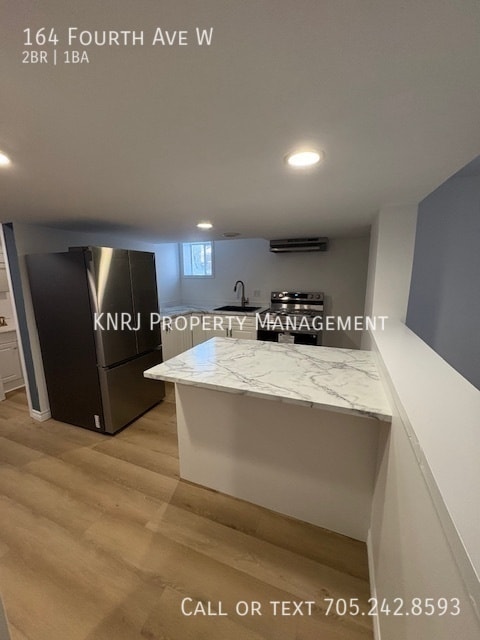 Building Photo - Two Bedroom Basement Apartment with Yard