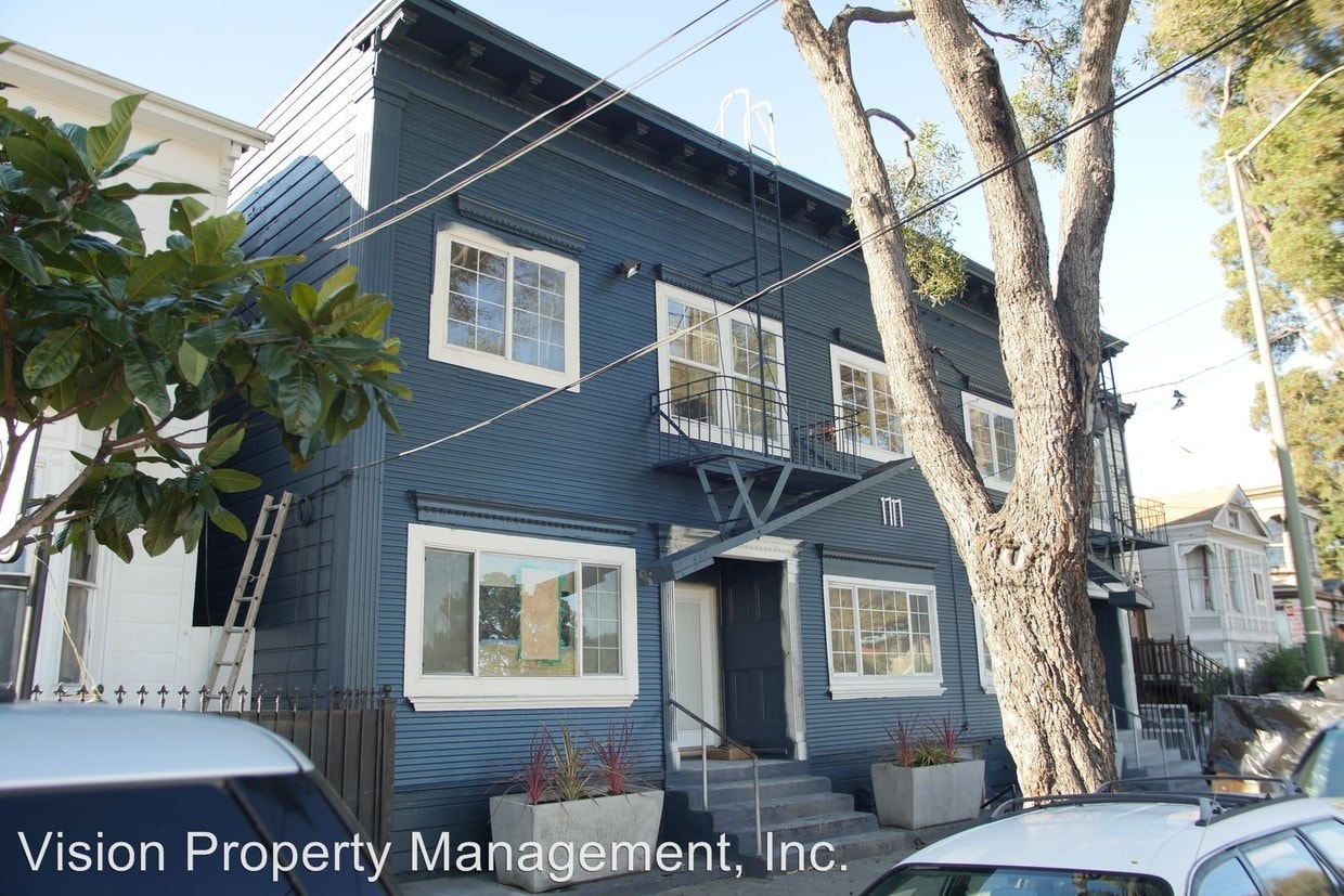 Primary Photo - 1717 12th St