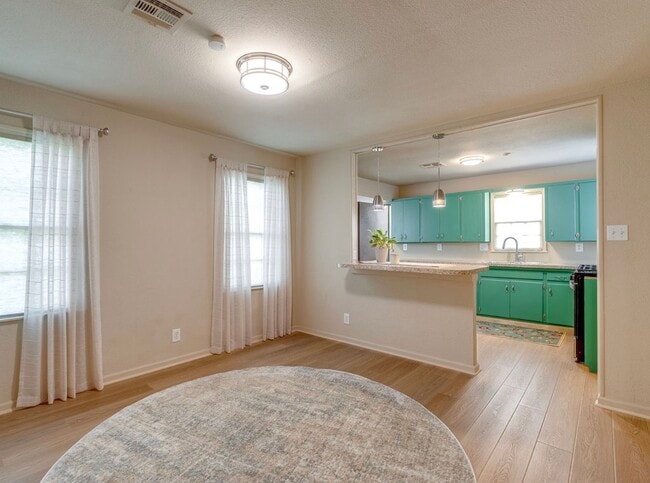 Foto del edificio - 1031 S Stockton Ave