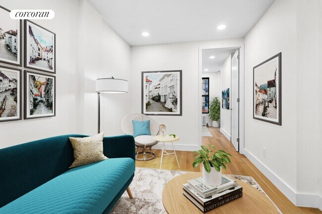 Foto del edificio - 421 E 81st St