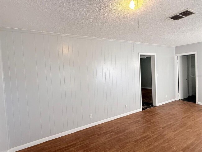 Foto del edificio - 3527 3rd Ave N