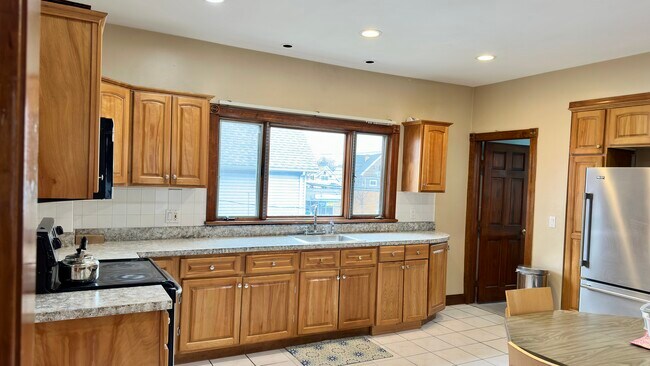 Foto del edificio - 422 Charles St