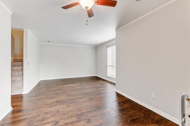 Foto del edificio - 4372 Great Oak Dr