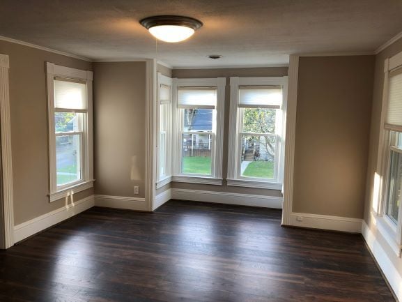 Dining or Rec Room - 66 South Ave