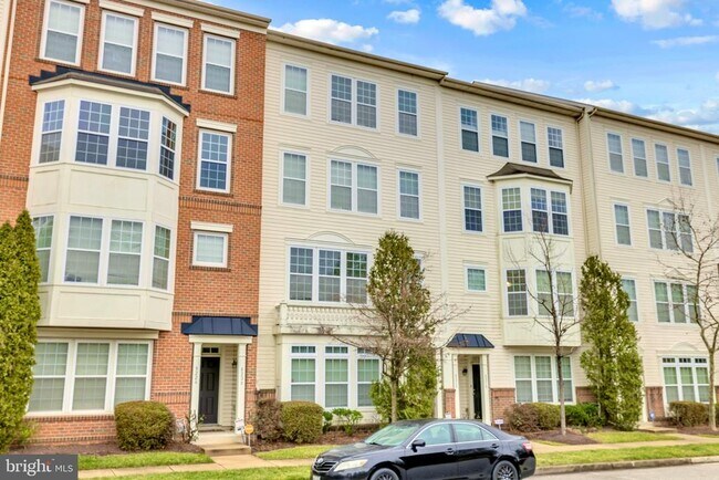 Foto del edificio - 8222 Morris Pl