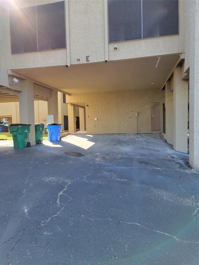 Foto del edificio - 5916 Lago Vista Way