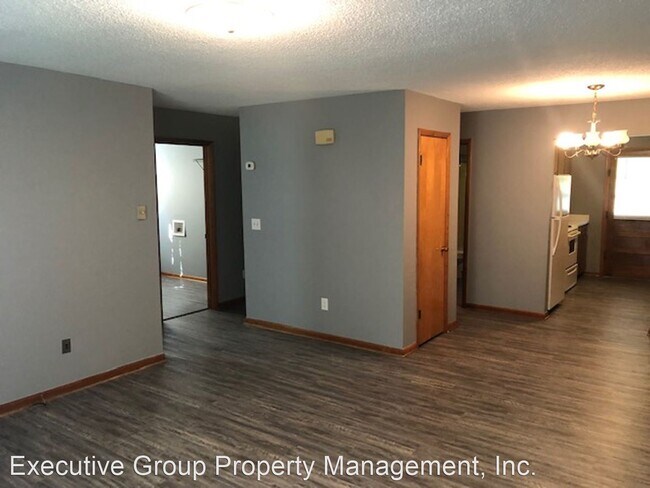 Building Photo - 2 br, 1 bath House - 467 S. ATCHER ST.